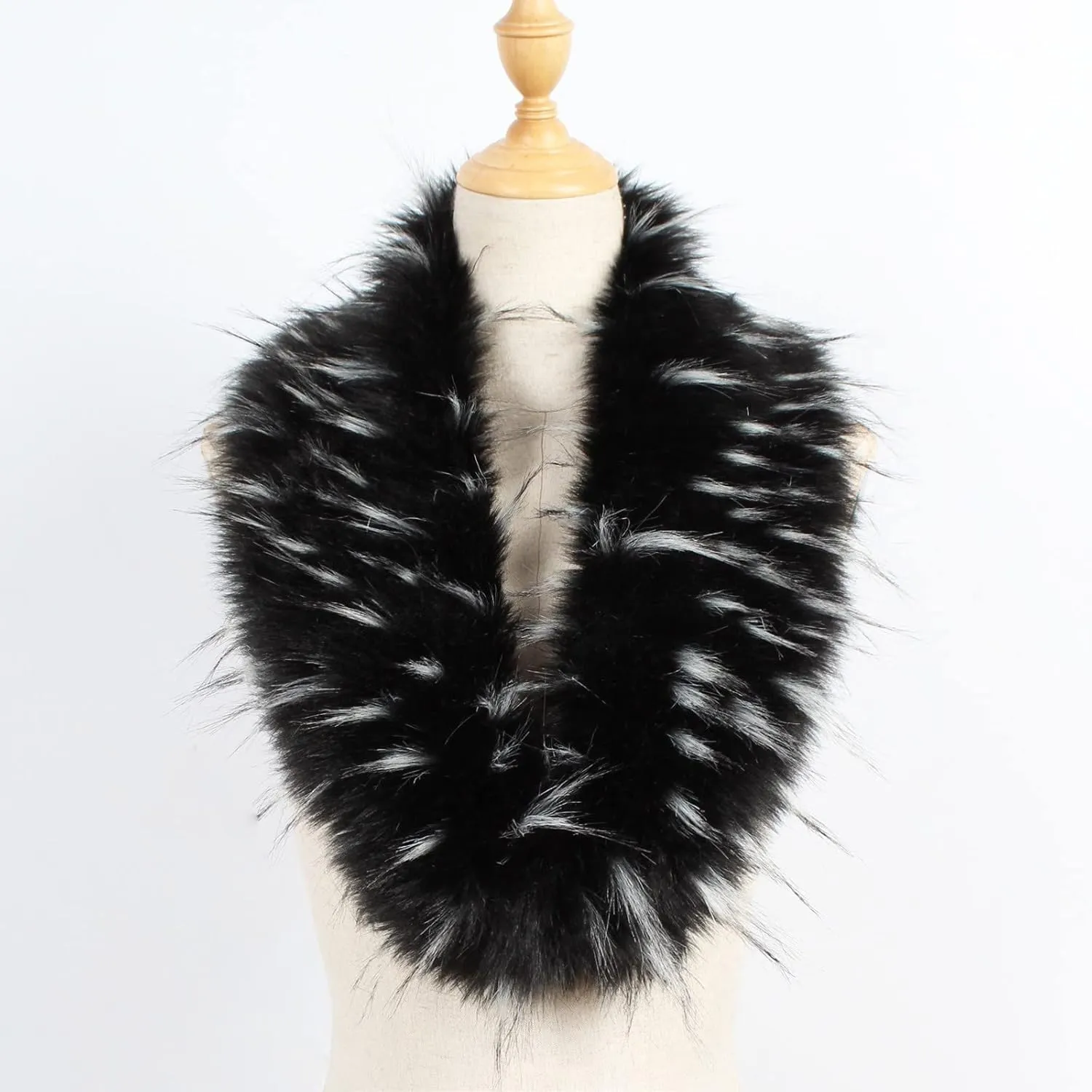 Fu Scarves Women Winter Fu Neck Warmer Scarf Cold Weather Soft Fuzzy Scarves