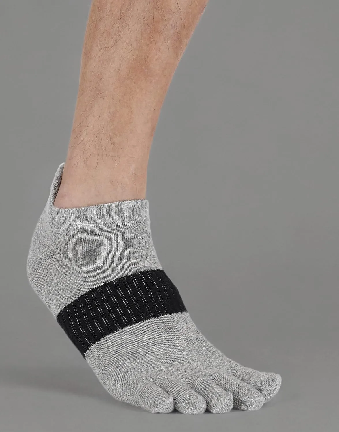 Men Toe Socks No Show Low Cut Athletic Wicking Cotton 5 Finger Split Toe 6 Pack
