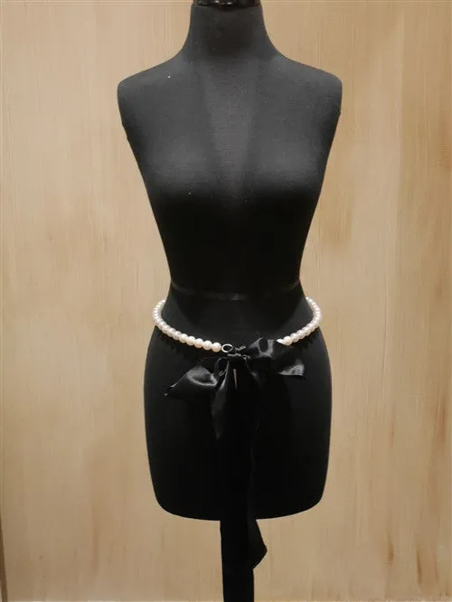 My Flat in London Black Pearl Belt / Necklace